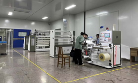 100頭電纜色帶拉線分條機(jī)，金拉線bopp煙膜拆封拉線機(jī)