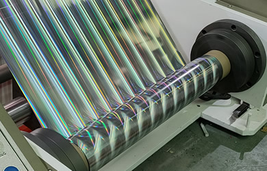 選擇分切機廠家應(yīng)該考慮哪些因素？